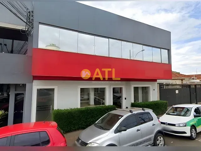 Prédio com 186m², à venda, no bairro Centro em Ourinhos