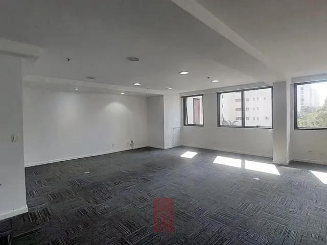 Prédio com 136m², à venda, no bairro Alto de Pinheiros em São Paulo
