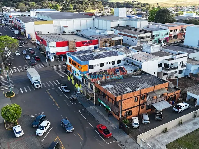 Prédio com 489m², à venda, no bairro Centro em Chopinzinho