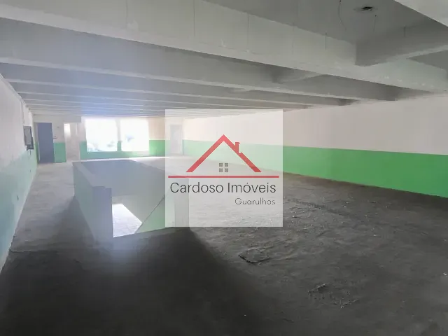 Prédio com 750m², para alugar, no bairro Centro em Guarulhos