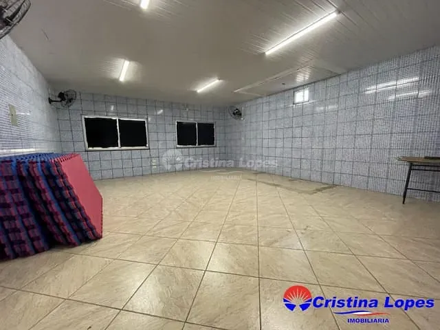 Prédio à venda, no bairro Centro em Teresina