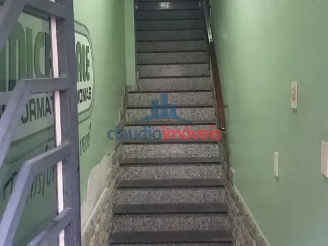 Prédio para alugar, no bairro Centro em Barra Mansa