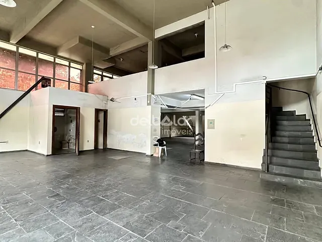 Prédio com 1200m², à venda, no bairro Planalto em Belo Horizonte