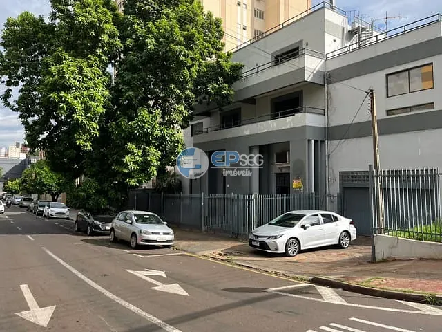 Prédio com 615m², à venda, no bairro Centro em Londrina