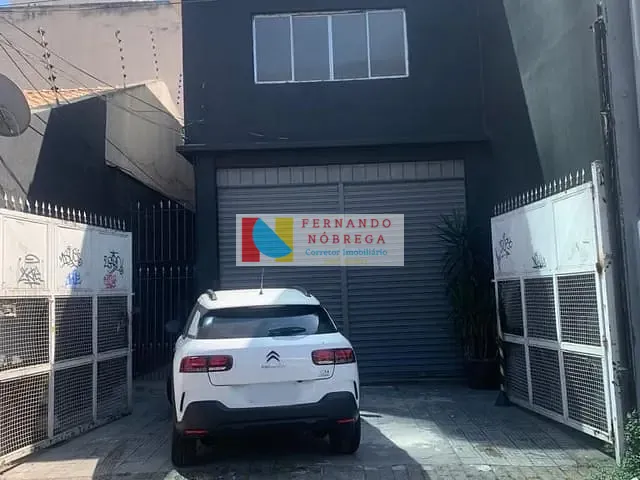 Prédio com 132m², para alugar, no bairro Santana em São Paulo