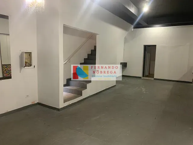 Prédio com 132m², para alugar, no bairro Santana em São Paulo