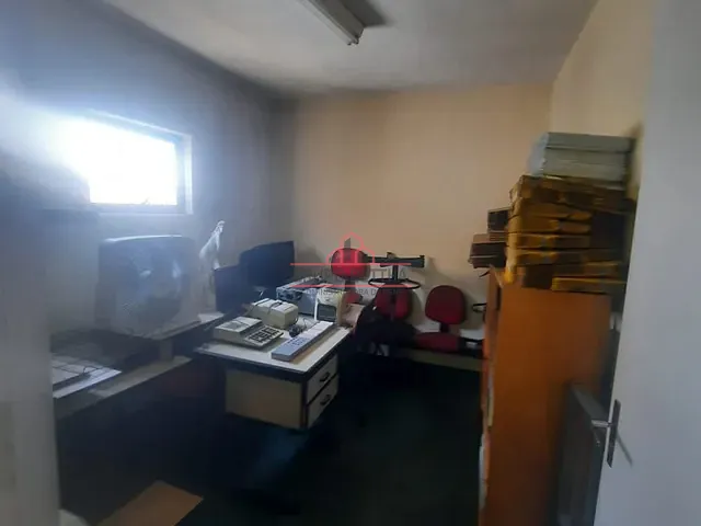 Prédio com 450m², à venda, no bairro Jardim Silveira em Barueri