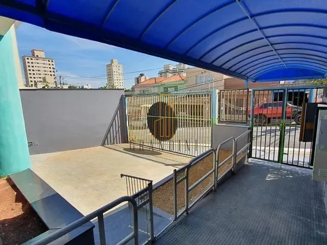 Prédio com 200m², à venda, no bairro Parque Santo Antônio em São Bernardo do Campo
