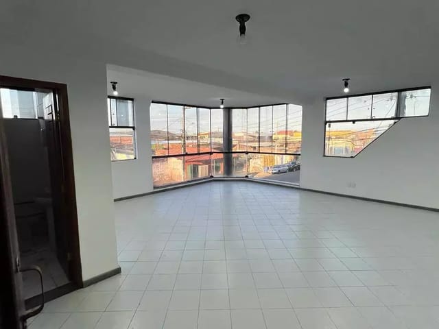 Prédio à venda, no bairro Siqueira Campos em Aracaju