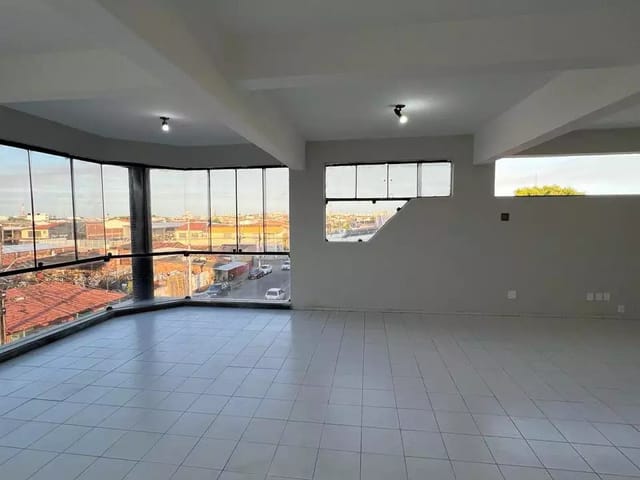 Prédio à venda, no bairro Siqueira Campos em Aracaju