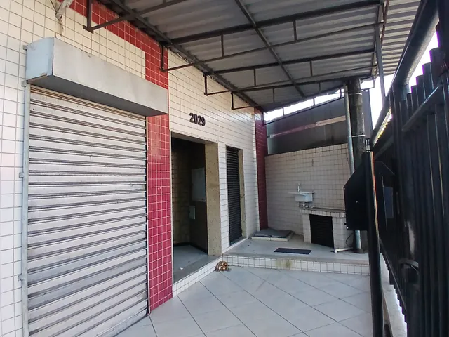 Foto do Prédio - VILA DA PENHA - ÓTIMO PRÉDIO COMERCIAL PARA LOCAÇÃO COM 10 SALAS, 8 BANHEIROS, TERRAÇO E JUNTO AO COMÉRCIO. | Hilmar