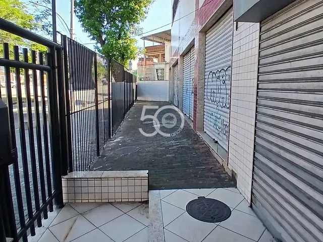 Prédio para alugar, no bairro Vila da Penha em Rio de Janeiro