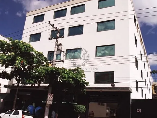 Prédio com 4900m², à venda, no bairro São Cristóvão em Rio de Janeiro