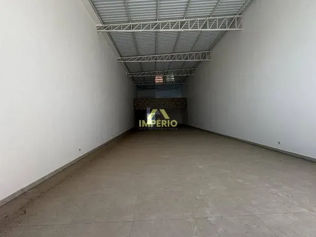 Loja com 336m², para alugar, no bairro Centro em Salto