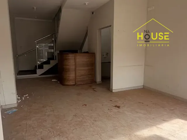 Prédio para alugar, no bairro Centro em Fernandópolis