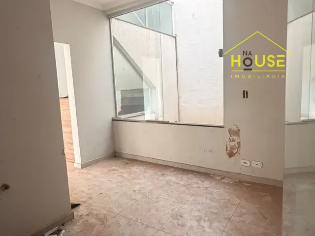 Prédio para alugar, no bairro Centro em Fernandópolis