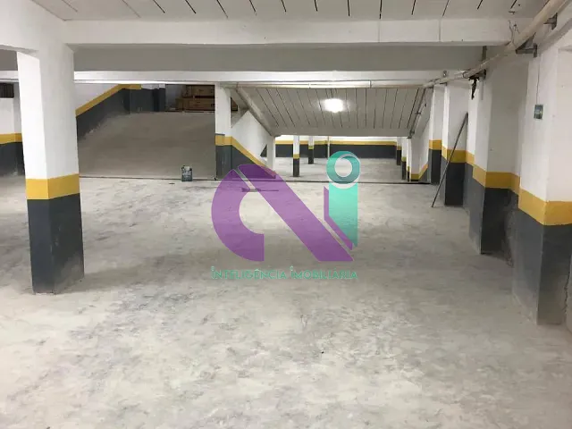 Prédio para alugar, no bairro Vila Yara em Osasco