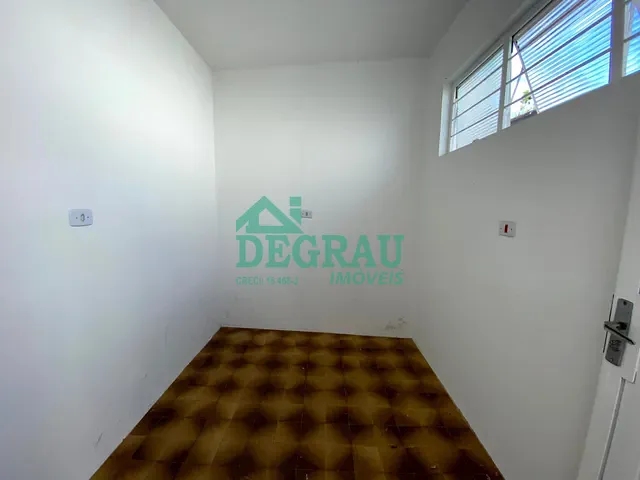 Prédio para alugar, no bairro Centro em Itapeva
