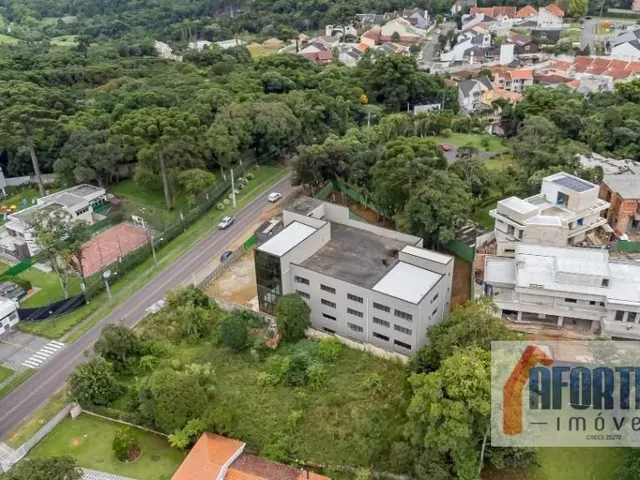 Prédio para alugar, no bairro Pilarzinho em Curitiba