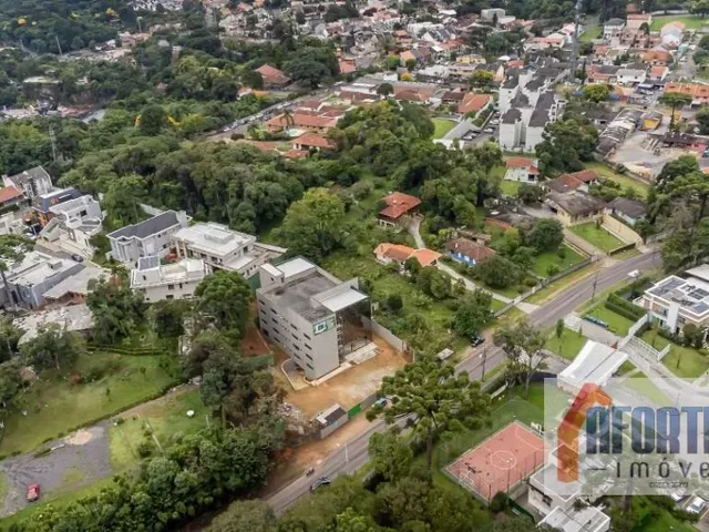 Prédio para alugar, no bairro Pilarzinho em Curitiba