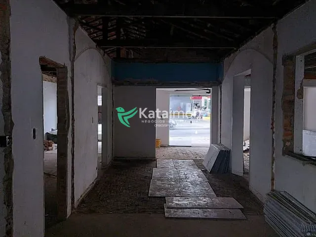 Prédio para alugar, no bairro Saúde em São Paulo