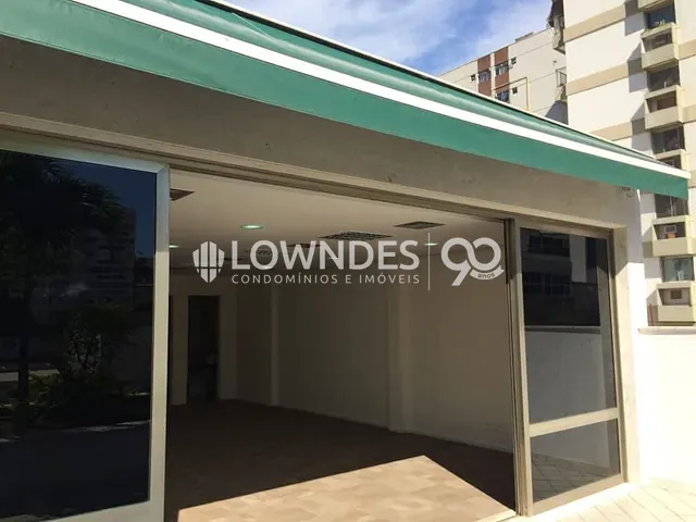 Prédio com 369m², para alugar, no bairro Humaitá em Rio de Janeiro