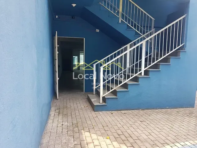 Prédio com 513m², à venda ou para alugar, no bairro Jardim Vitoria em Arujá