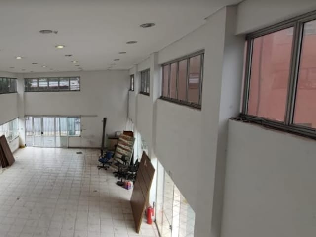 Prédio com 1350m², à venda, no bairro Mirandópolis em São Paulo