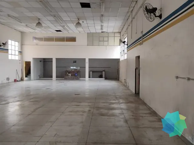 Prédio com 841m², à venda, no bairro Centro em Salto