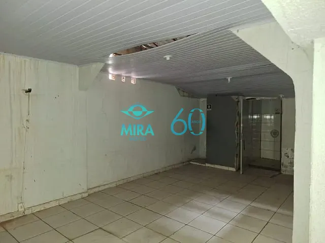 Prédio com 355m², à venda, no bairro Setor Central em Goiânia