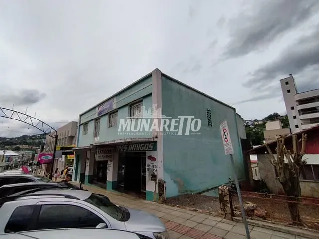 Prédio com 550m², à venda, no bairro Centro em Capinzal