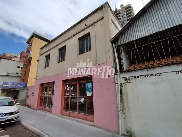 Prédio com 550m², à venda, no bairro Centro em Capinzal