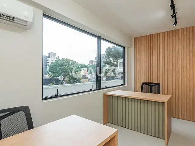 Prédio com 31m², à venda, no bairro Juvevê em Curitiba