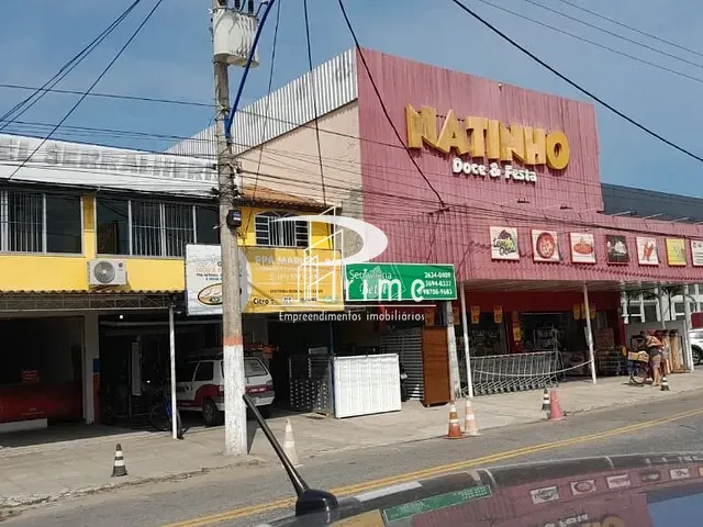 Prédio com 360m², à venda, no bairro Parque Nanci em Maricá