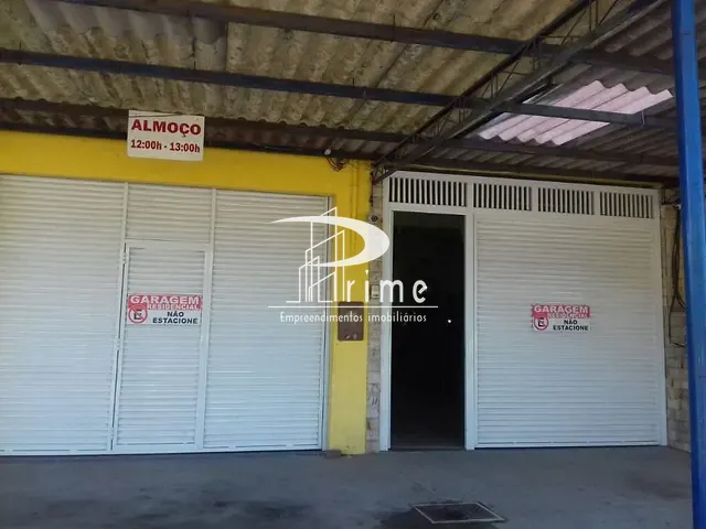 Prédio com 360m², à venda, no bairro Parque Nanci em Maricá