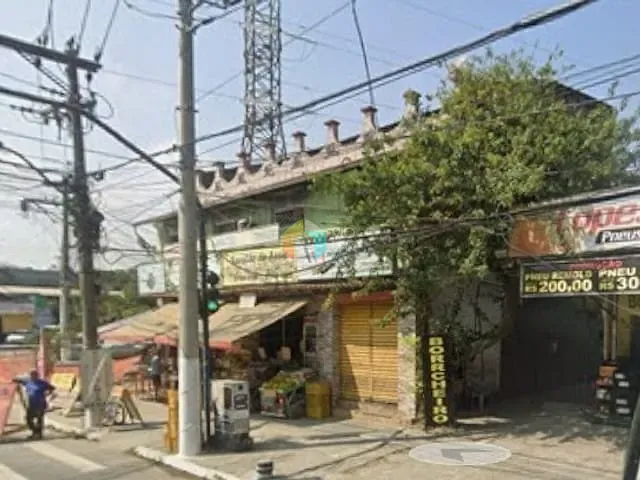 Prédio com 169m², à venda, no bairro Largo da Batalha em Niterói