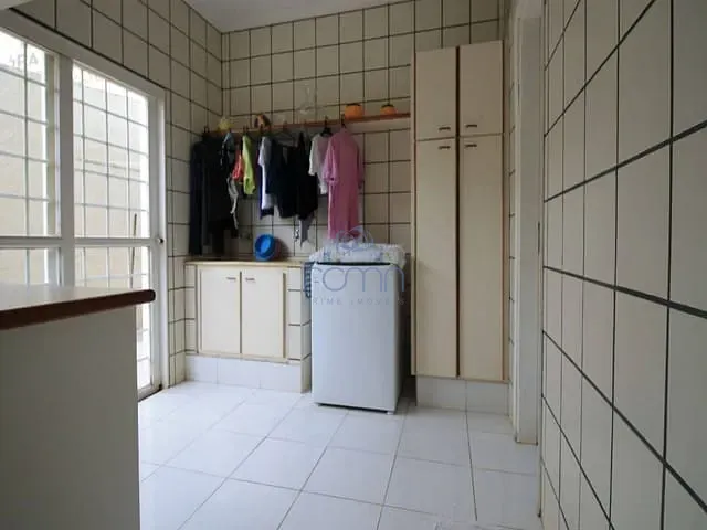 Prédio 3 quartos e 1 banheiro, à venda, no bairro Parque Residencial da Lealdade em São José do Rio Preto