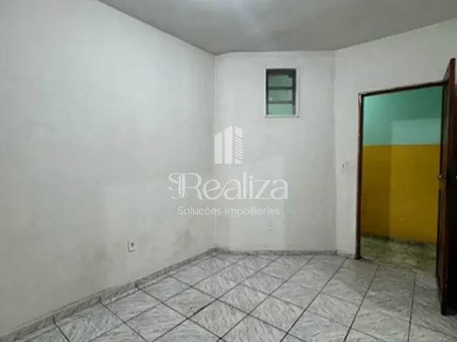 Prédio com 102m², à venda ou para alugar, no bairro Malhado em Ilhéus