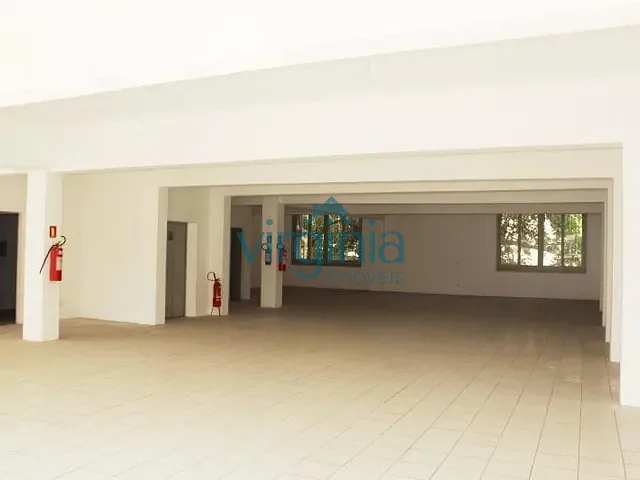 Prédio à venda, no bairro Centro em Novo Hamburgo