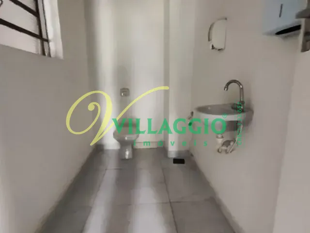 Prédio com 128m², para alugar, no bairro Vila Santa Cruz em São José do Rio Preto