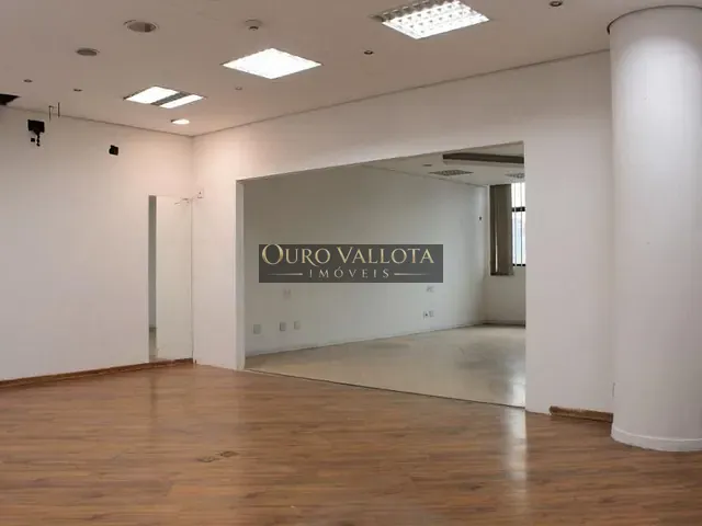 Prédio com 1000m², para alugar, no bairro Brás em São Paulo
