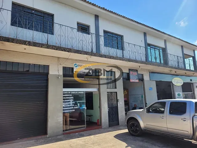 Prédio com 754m², à venda, no bairro Vila Casoni em Londrina