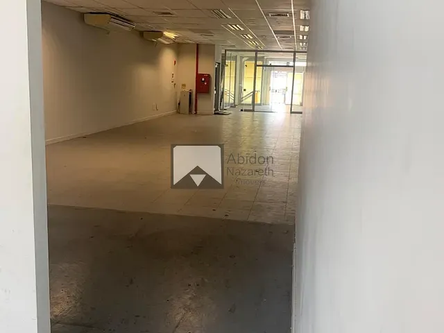 Prédio com 900m², à venda ou para alugar, no bairro Fonseca em Niterói