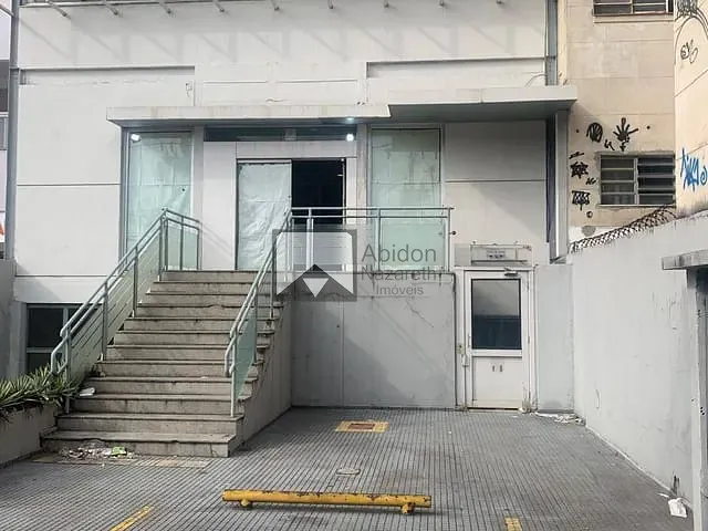 Prédio com 900m², à venda ou para alugar, no bairro Fonseca em Niterói