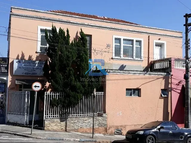 Prédio com 274m², à venda, no bairro Centro em Itatiba
