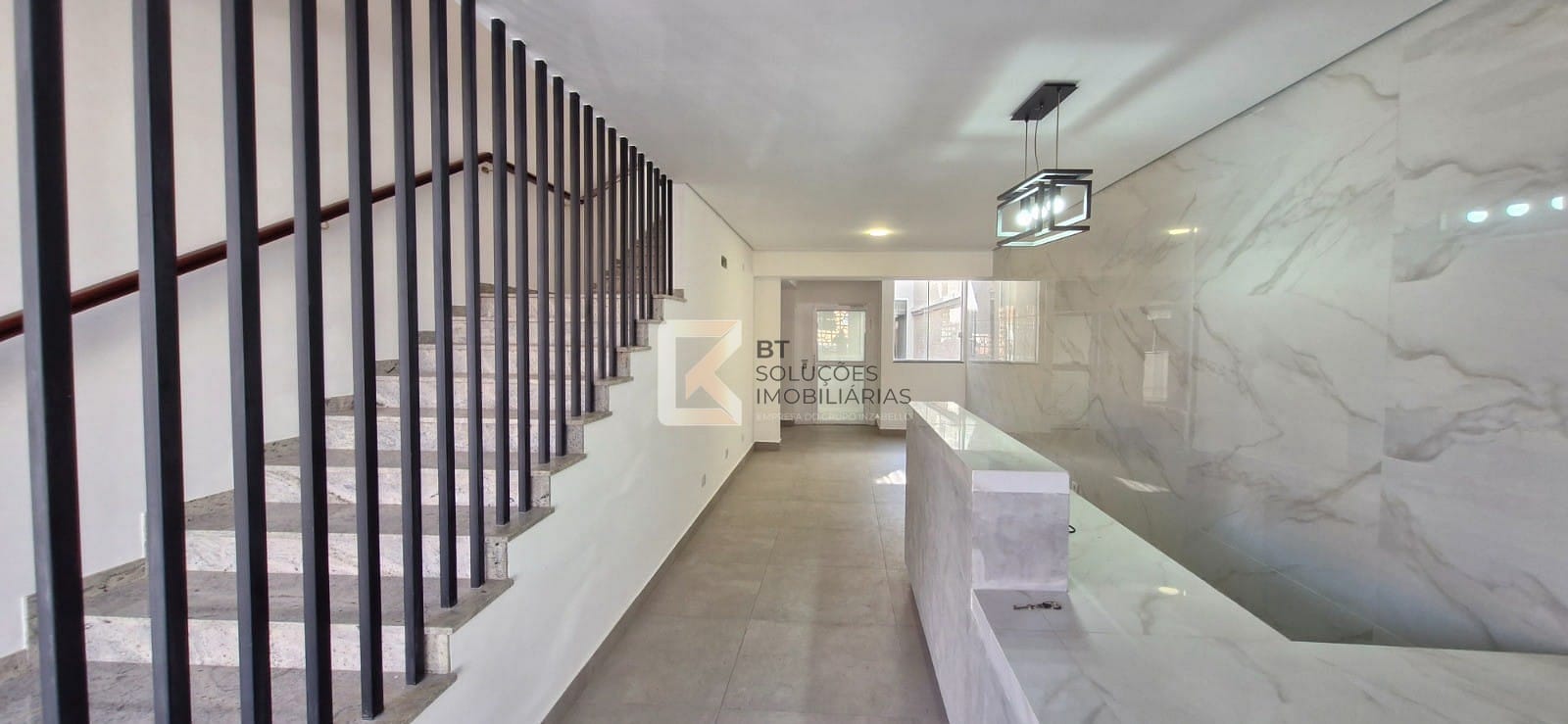 Prédio Inteiro à venda e aluguel, 477m² - Foto 1
