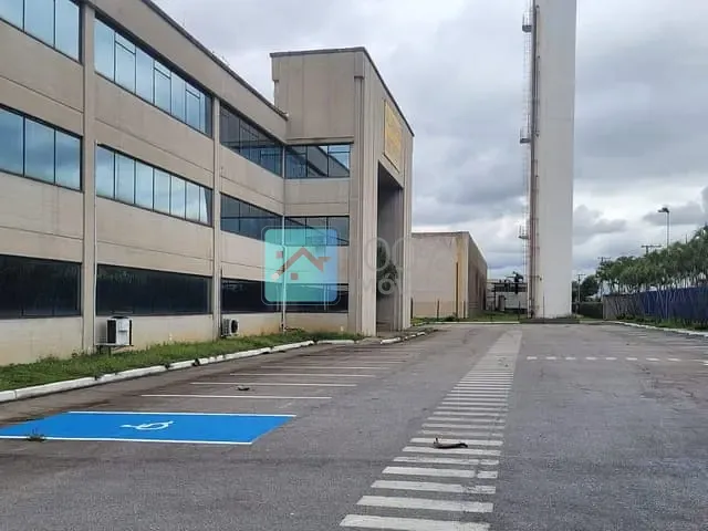 Prédio com 21100m², para alugar, no bairro Palmeiras de São José em São José dos Campos