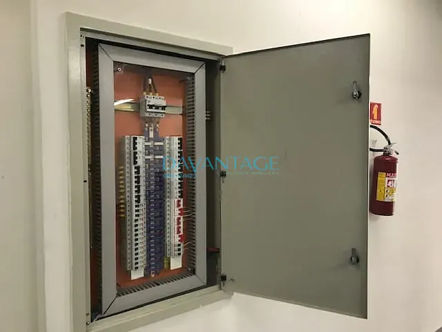 Loja com 1146m², para alugar, no bairro Lapa em São Paulo