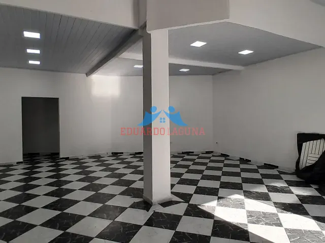 Prédio para alugar, no bairro Vila Primavera em São Paulo