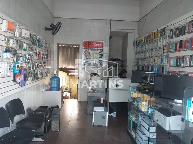 Prédio com 110m², à venda, no bairro Água Branca em São Paulo